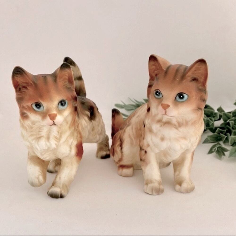 Lefton Vintage Two Tabby Calico Kitten Cat Figurines Japan H6364 Blue Eyes MCM